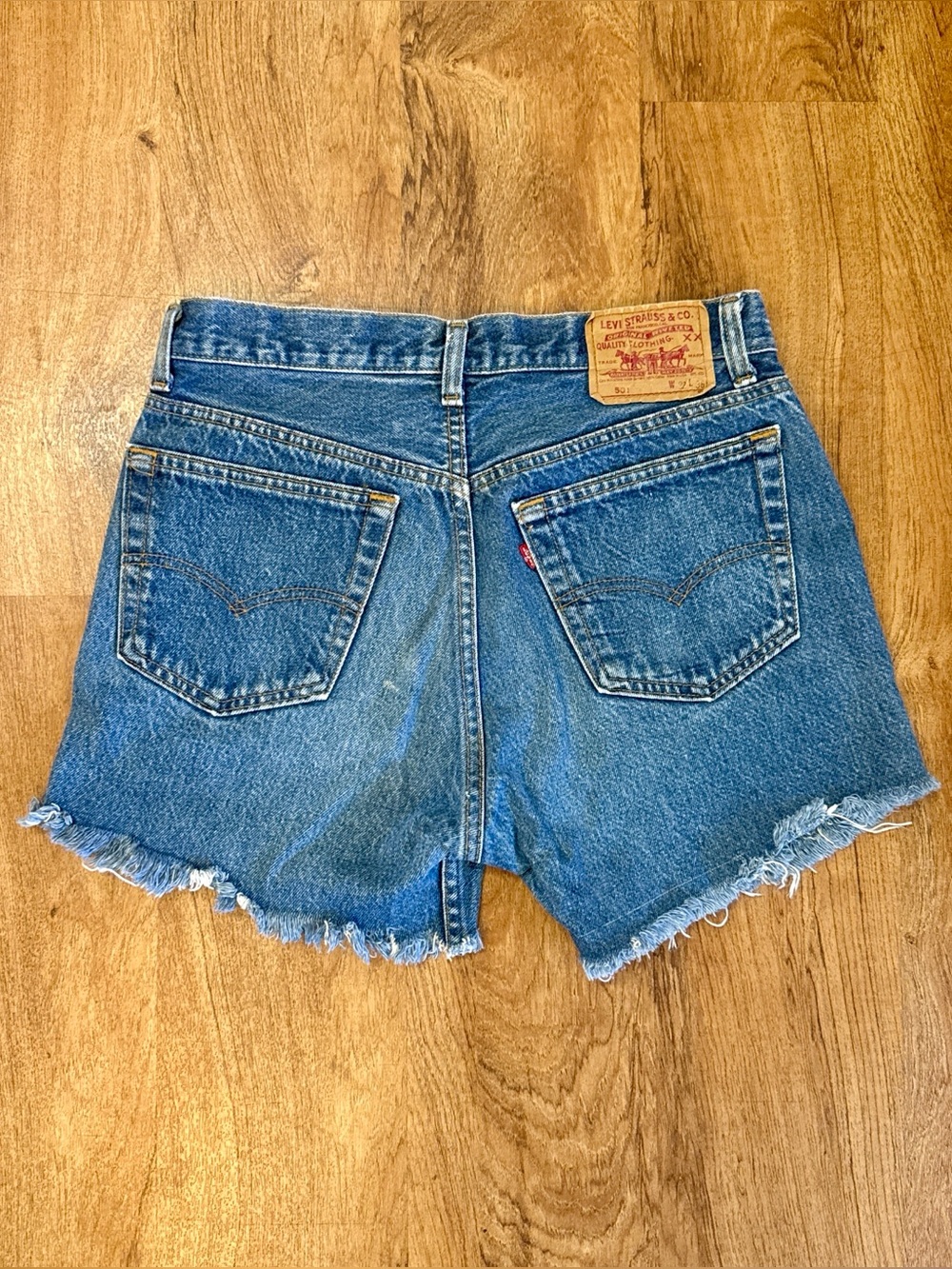 Vintage 501 XX Levi’s Jean Cut Off Shorts. 29. Made in USA. Paper Tag.